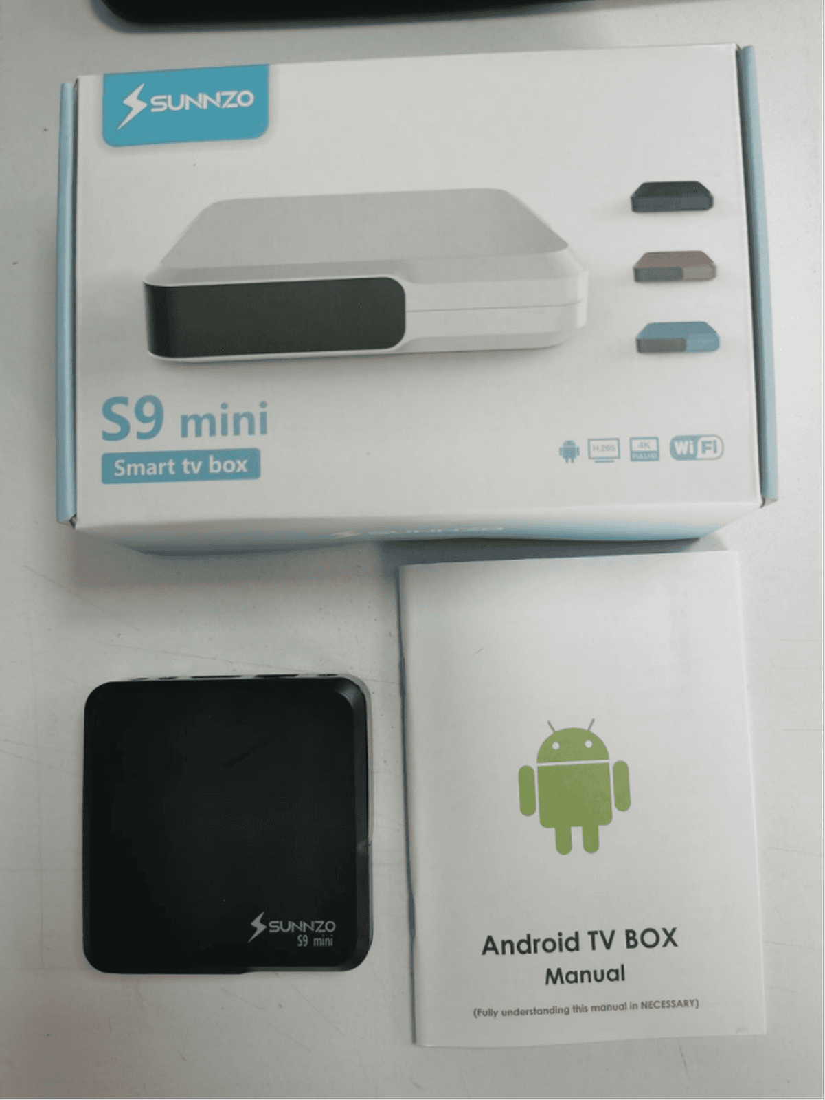 SUNNZO Portable media players